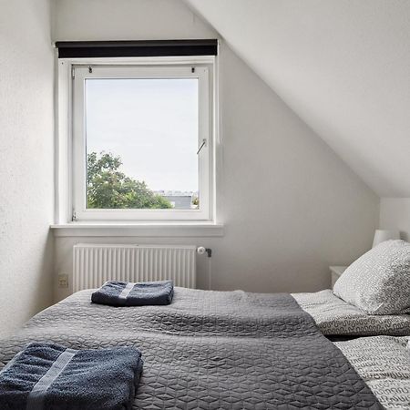 Lovely Top Floor Apart Copenhagen Near Airport, Metro And The Beach Eksteriør billede