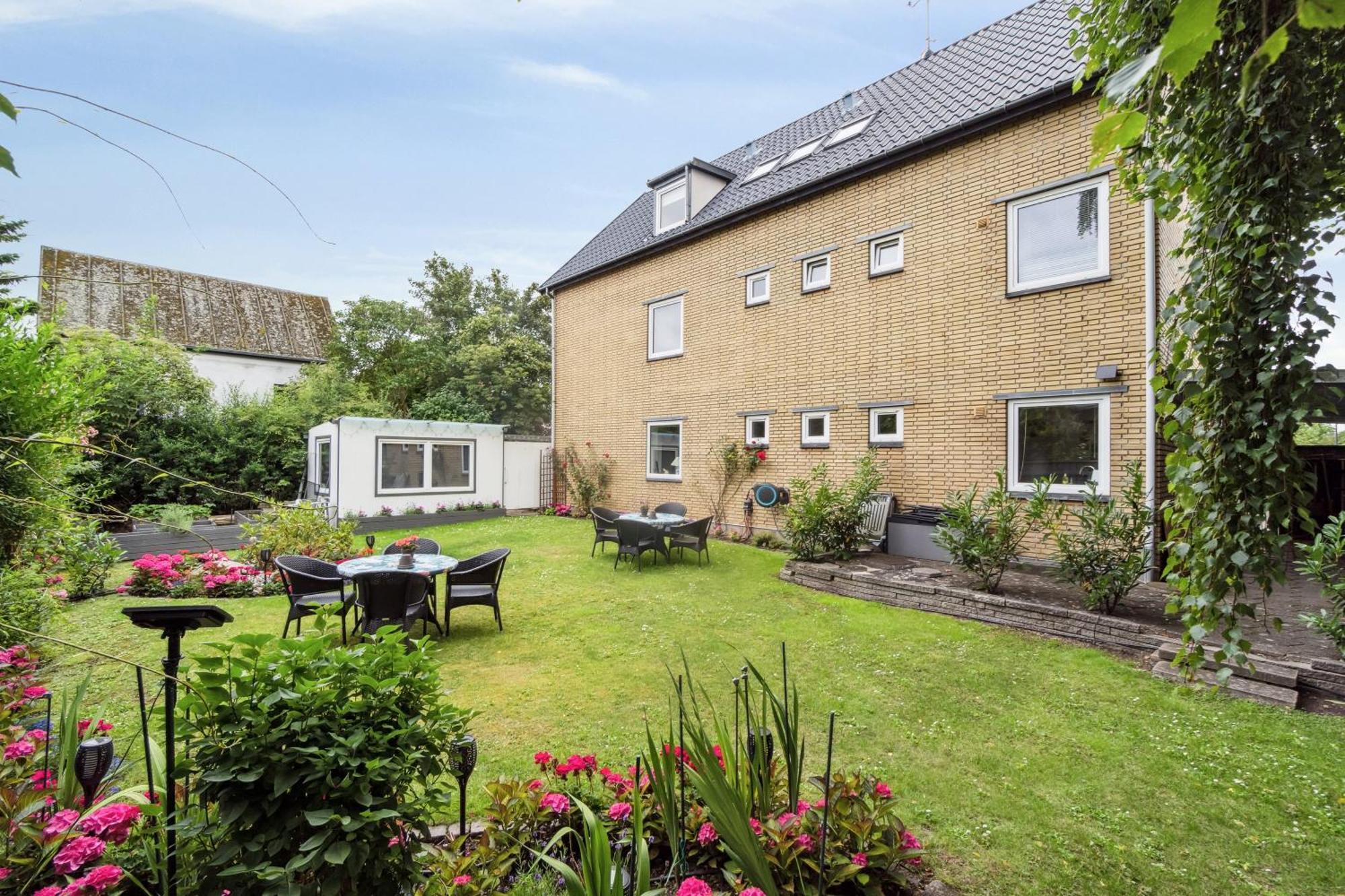 Lovely Top Floor Apart Copenhagen Near Airport, Metro And The Beach Eksteriør billede